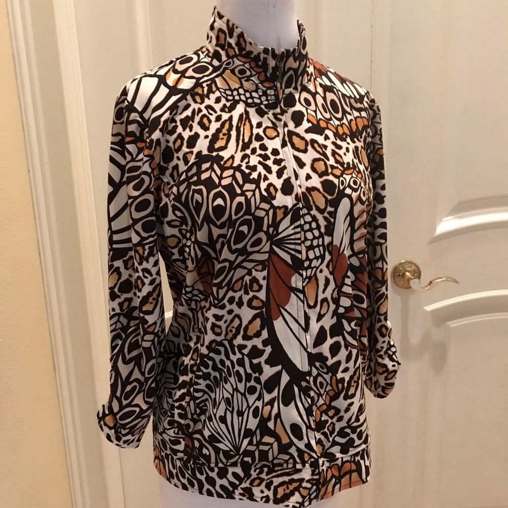 Zenergy by Chico’s  zip up lightweight jacket